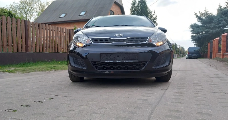 Kia Rio cena 19900 przebieg: 103130, rok produkcji 2013 z Zalewo małe 191